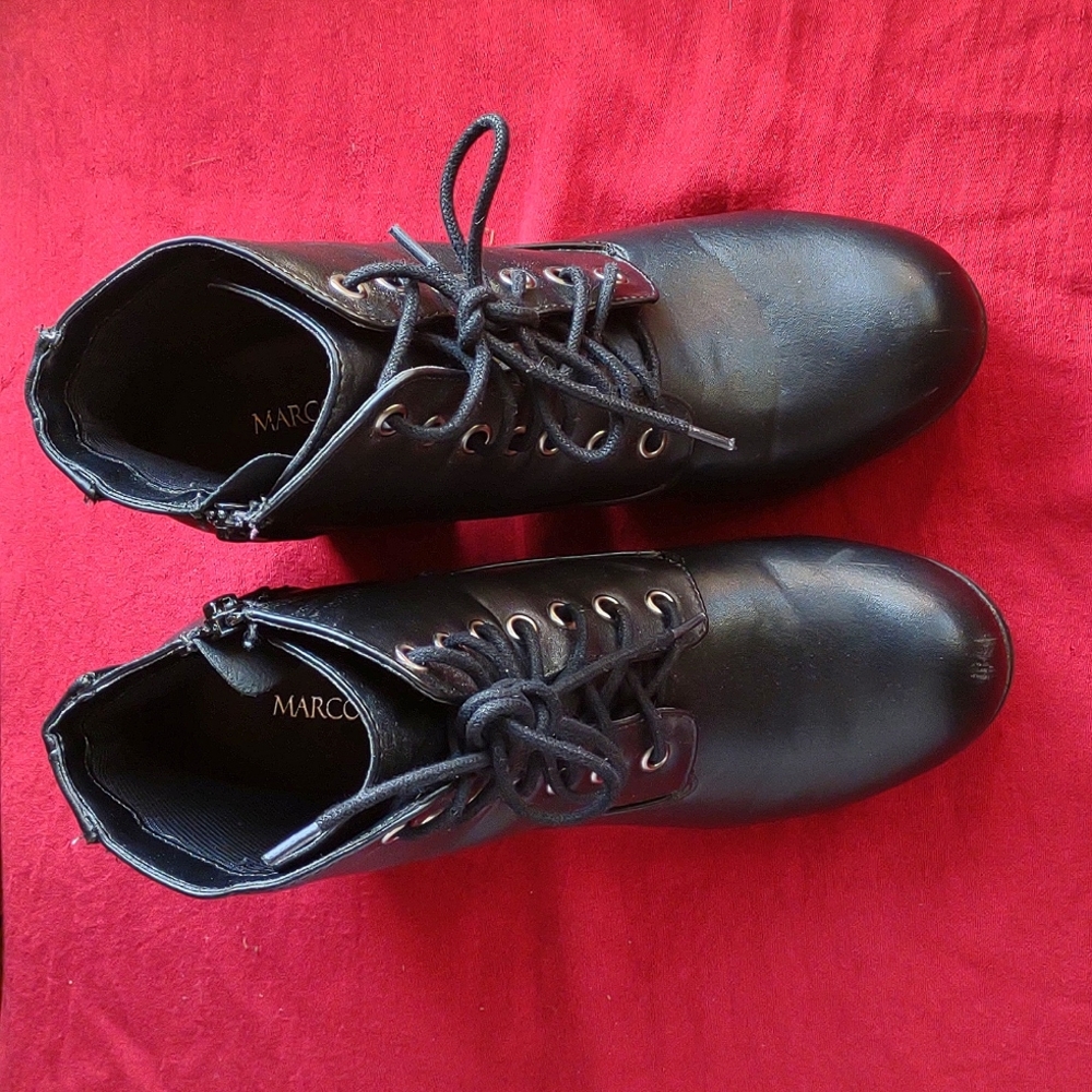 Black High Heel boots